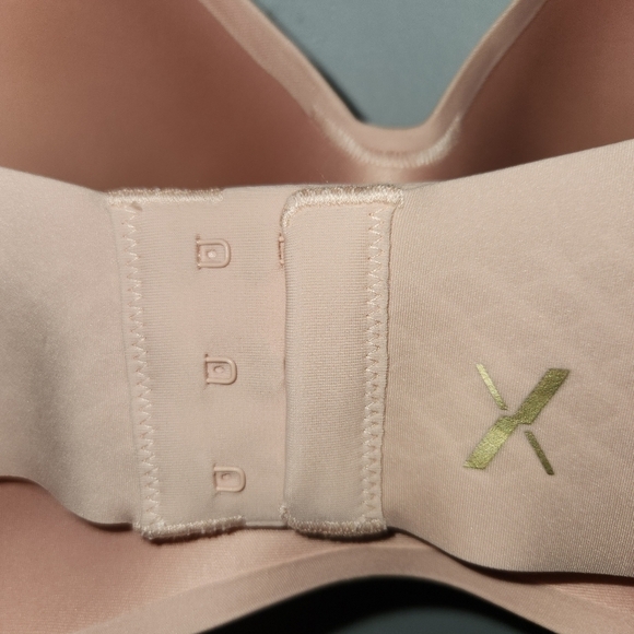 Knix WingWoman Contour Bra Rose Water Pink  size 8 - Picture 4 of 7